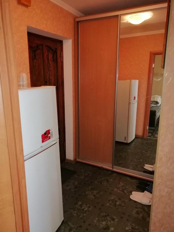 Апартаменты На Победы 25 Kremenciuk Exterior foto